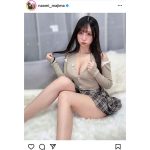 真島なおみ「ちらっ」、豊満バスト＆太ももの無防備感がたまらない！