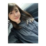 安めぐみ、少し暗めに髪色チェンジ！「ツヤツヤ光沢感があり綺麗」「髪もイイ色合い」と反響ぞくぞく