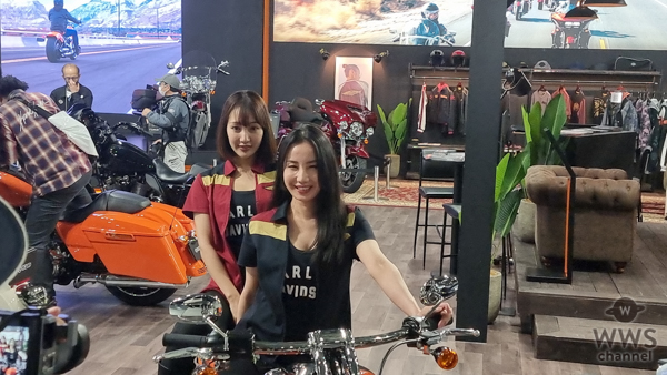 レースクイーン・安倍有里子、吉川ゆのが第2回名古屋モーターサイクルショーに登場！ハーレーダビットソンブース盛り上げる！