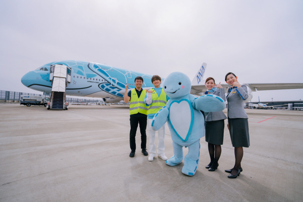 Nissy（西島隆弘）がANA「FLYING HONU」でハワイへ！