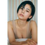 安斉星来、美谷間や背中見せの大胆カット公開！1st写真集のお渡し会イベントも7月開催