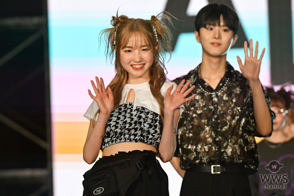 【写真特集】AKB48・本田仁美、ヘソ出しY2Kファッションで悩殺ウインク！＜KCON JAPAN 2023×TOKYO GIRLS COLLECTION＞
