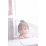 日向坂46・影山優佳、火照った顔にうっとりな露天風呂カットが公開に