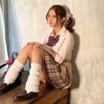 桃月なしこ、制服ギャルの無防備パンチラに歓喜の声ぞくぞく！