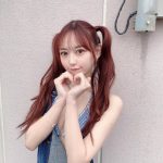 AKB48・大盛真歩、着崩しオーバーオールから透明美ボディを爽やかに披露！