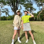 永尾まりや、ミニのゴルフウェアで美脚披露！