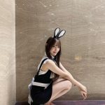 NMB48・原かれん、圧倒的な美脚で釘付けのバニーコスにファン歓喜！