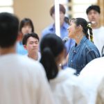 AI、G7広島サミット期間中に『アルデバラン』を平和への願いを込めて生歌唱