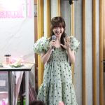 【写真特集】鈴木愛理、ライトグリーンのロングワンピースで北海道愛を語る！ 「空気まで美味しくて、もう胃袋が足りない！」＜札幌コレクション 2023 SPRING/SUMMER＞