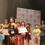 【動画】現役女子小学生・友岡美里愛さん、黒のタイトミニワンピで美脚アピール！４度目挑戦で見事グランプリを受賞＜第８回九州キッズモデルオーディション＞