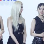 【動画】ガールズグループ・ITZY、Qoo10（キューテン）ブースにブラックコーデで登場！圧倒的な美肌＆美脚アピール！＜KCON JAPAN 2023＞