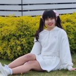 【写真特集】dela・松島七葉、可愛すぎる白のミニ丈ワンピースで登場！ 「大学生活で最近ハマっていることはケーキビュッフェ」