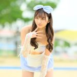 【写真特集】奏怜花（ニコニコラバーズ）、ガーリーなメイド風ビキニで際立つ透明肌＜近代麻雀水着祭2023＞
