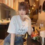 咲真ゆか(MyDearDarin') 、太ももチラリのプチプラコーデをオシャレに着こなし！