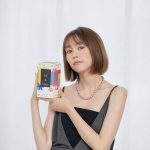 桐谷美玲、黒のドレスで肌見せショット「めっちゃ美しいです」「本当に母ですか？！」とファン歓喜