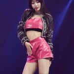 【ライブレポート】MOONCHILD、シックな黒衣装で初の海外ステージ！韓国「2023 Weverse Con Festival」初日に出演