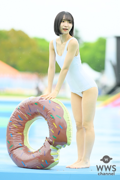 【写真特集】琴吹ゆず（RiNCENT.）、真っ白な競泳水着で魅せる透明美ボディ！＜近代麻雀水着祭2023＞