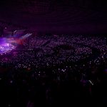 【ライブレポート】MOONCHILD、シックな黒衣装で初の海外ステージ！韓国「2023 Weverse Con Festival」初日に出演