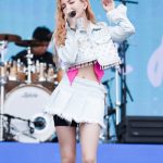 【ライブレポート】MOONCHILD、ヘルシーな白衣装で韓国「2023 Weverse Con Festival」2日目に登場！オーディション課題曲『CHILI CHOCOLATE』を歌唱