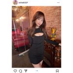 竹内星菜、胸元＆太ももがセクシーすぎる『ぴちニット』で誘惑！