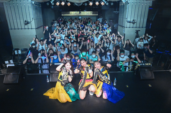 【ライブレポート】MOON RABBiTS、赤羽Renyで過去最大規模のワンマンライブ開催