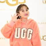 【写真特集】ももクロ・百田夏菜子、花柄ショートパンツで美脚をスラリと披露！＜「UGG(R) TOKYO FLAGSHIP STORE」オープニングイベント＞