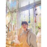 のん、アンニュイな表情＆うつむきながら微笑む姿にファン歓喜