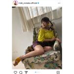 モー娘。野中美希、肌見せセクシーな美脚オフショットで沖縄気分をおすそ分け