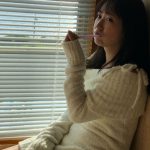 モー娘。野中美希、肌見せセクシーな美脚オフショットで沖縄気分をおすそ分け