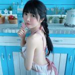 真っ白なキャンバス・小野寺梓、エプロン×水着の上目遣いでフェチ詰め合わせ！