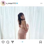 AKB48・谷口めぐ、脱ぎかけセクシーな見返り美人ショットにファン歓喜！