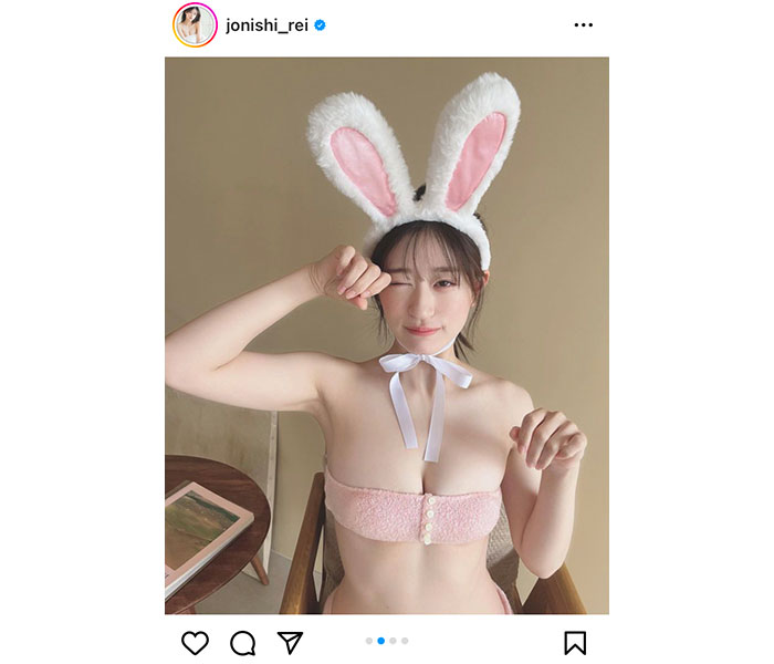 NMB48・上西怜、かわセクなチューブトップであらわな美デコルテ