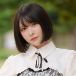 【動画】小此木流花(Jams Collection)、可愛らしいミニスカコーデで週プレ掲載への思いを語る！