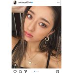 みちょぱ、色っぽい焼け美肌にゴールドのネックレスを身につけてパシャリ！「夏が似合う女ナンバーワン」とファンから歓喜の声