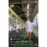 ゴルフインフルエンサー・藤澤響花、スイング終えてニッコリと微笑み！「最後の笑顔にやられました」とファン歓喜の声