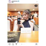 明日花キララ、ゴージャスな黒ドレス姿で授賞式に登場!世界中のファンから歓喜の声