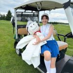 藤澤響花、ゴルフウェアから覗く健康的な美脚を披露にファン歓喜！
