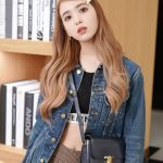 藤田ニコル、「セリーヌ」表参道店リニューアルオープニングイベントに登場!ヘソ出し&ミニスカコーデに「にこちゃん可愛すぎる」との声