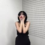 TWICE・MOMO、新曲衣装で美ボディ大胆披露！「推しが死ぬほどかわいい」「ビジュ爆発しすぎ」とファン歓喜