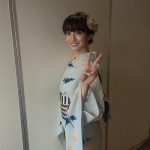 荻野由佳、浴衣姿で真っ白な頸がチラリ「首がすごい綺麗」「浴衣美人」とファン歓喜