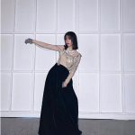 のん、ジャケット撮影のオフショットを公開！「女神様ではないですか」「美しい」とファン歓喜