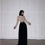 のん、ジャケット撮影のオフショットを公開！「女神様ではないですか」「美しい」とファン歓喜