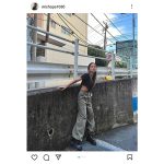 みちょぱ、ヘソだしコーデで鍛え上げられた腹筋をチラリ「鬼くびれ」「スタイルイイな〜〜〜」とファン歓喜