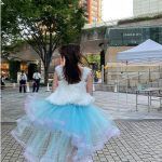 鈴木愛理、推しの子『アイ』風衣装で抜群スタイルを披露「天才すぎて」「笑顔が眩しい、可愛すぎる」とファン歓喜