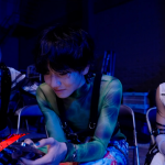 YOSHIKIプロデュースのボーイズバンド・XY、メンバー同士の関係性が垣間見える『Crazy Love』MVメイキング第二弾公開