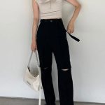 堀田茜、ウエストちらりなコーディネートで抜群のスタイルを披露！