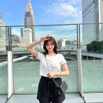いしかわなつみ、白T×短パンのラフコーデで美脚スラリ「脚綺麗ですね」「コーデ似合ってる！」とファン歓喜