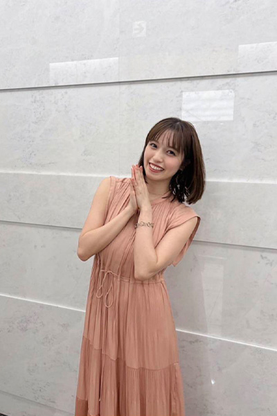 村島未悠(むらみゆ)、自身表紙の『週プレ』手に笑顔「めちゃくちゃ可愛すぎる」「セミロング素敵」とファン歓喜