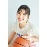 元日向坂46・渡邉美穂、1年ぶりのグラビアで見せた女優の素顔