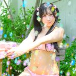 【写真特集】花宮いのり、ピンク水着×黒髪ツインテールのロリビキニで釘付け！＜Couleur Clarity撮影会＞